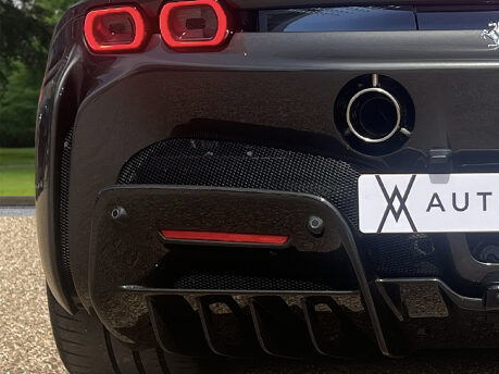 Ferrari SF90 SPIDER 23