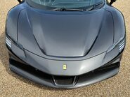 Ferrari SF90 SPIDER 32