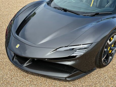 Ferrari SF90 SPIDER 33