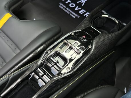 Ferrari SF90 SPIDER 81