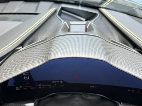 Ferrari SF90 SPIDER 76