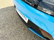 Aston Martin Vantage S V12 39