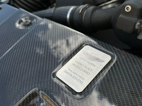 Aston Martin Vantage S V12 85