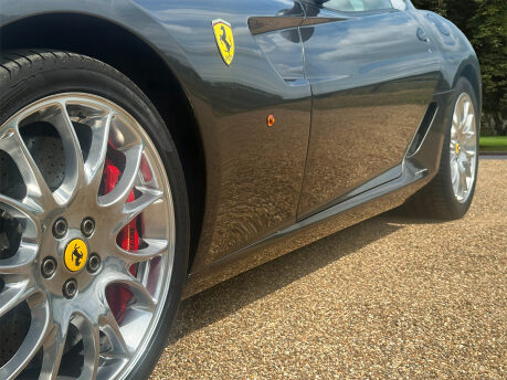 Ferrari 599 GTB FIORANO F1 18