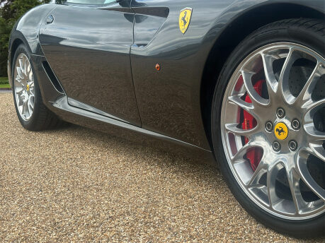 Ferrari 599 GTB FIORANO F1 15