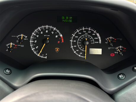 Lamborghini Murcielago LP640 MANUAL 71