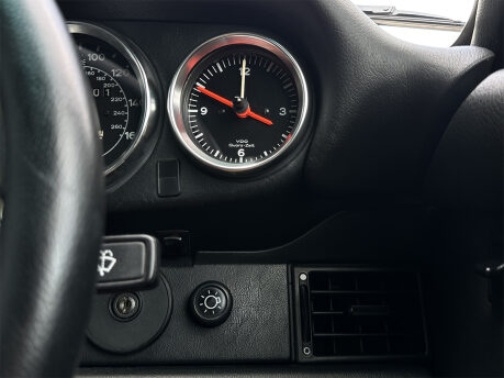 Porsche 911 Carrera Sport Back-Date 82