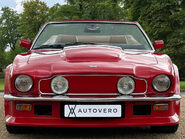 Aston Martin V8 VOLANTE 2