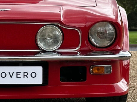 Aston Martin V8 VOLANTE 21