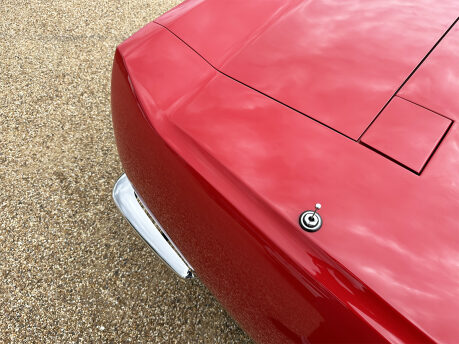 Aston Martin V8 VOLANTE 35