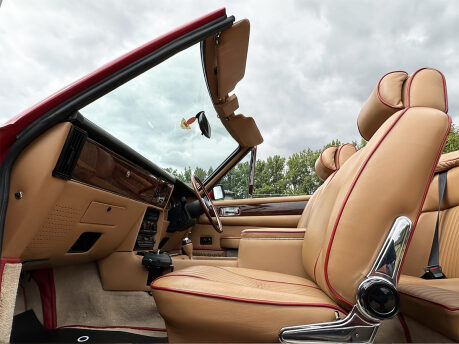 Aston Martin V8 VOLANTE 59