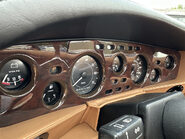 Aston Martin V8 VOLANTE 67