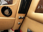 Aston Martin V8 VOLANTE 74