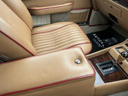 Aston Martin V8 VOLANTE 75