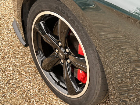 Ford Mustang BULLITT 44