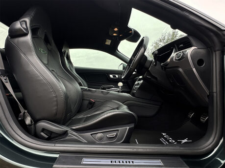 Ford Mustang BULLITT 52