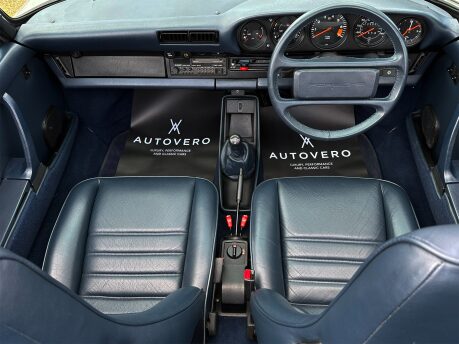 Porsche 911 CARRERA 3.2 CONVERTIBLE 60