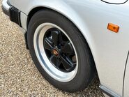 Porsche 911 CARRERA 3.2 CONVERTIBLE 46