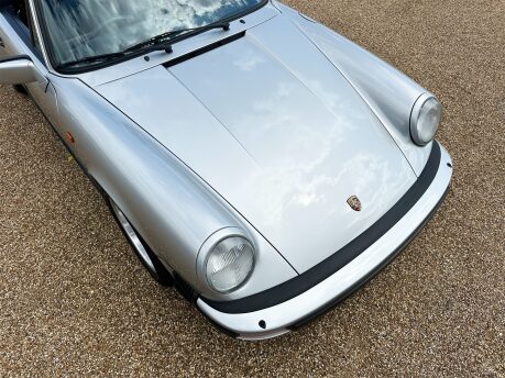 Porsche 911 CARRERA 3.2 CONVERTIBLE 29
