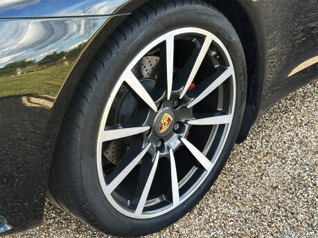 Porsche 911 C2S CONVERTIBLE 36