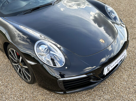 Porsche 911 C2S CONVERTIBLE 30