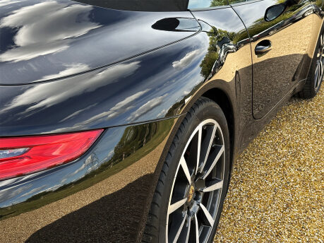 Porsche 911 C2S CONVERTIBLE 23