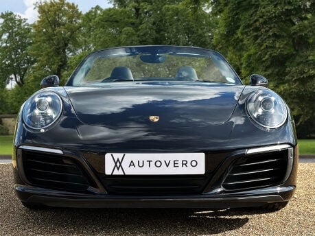 Porsche 911 C2S CONVERTIBLE 2