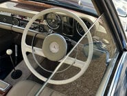 Mercedes-Benz SL Series 230 SL 66