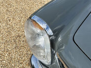 Mercedes-Benz SL Series 230 SL 35