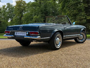 Mercedes-Benz SL Series 230 SL 5