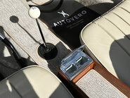 Mercedes-Benz SL Series 230 SL 71