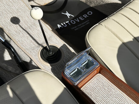 Mercedes-Benz SL Series 230 SL 71