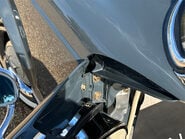 Mercedes-Benz SL Series 230 SL 41