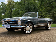 Mercedes-Benz SL Series 230 SL 1