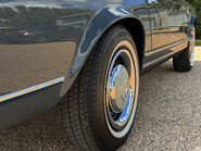 Mercedes-Benz SL Series 230 SL 26