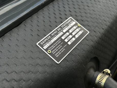 Mercedes-Benz SL Series 230 SL 93