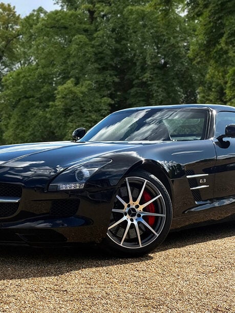 Mercedes-Benz SLS AMG Coupe