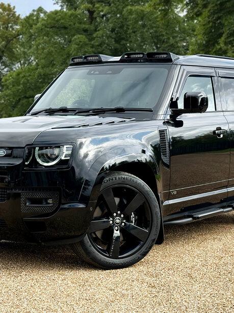 Land Rover Defender V8