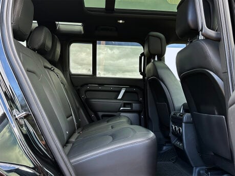 Land Rover Defender V8 54