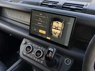 Land Rover Defender V8 75