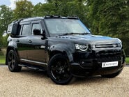 Land Rover Defender V8 3