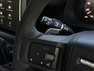 Land Rover Defender V8 62