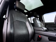 Land Rover Defender V8 46