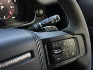 Land Rover Defender V8 63