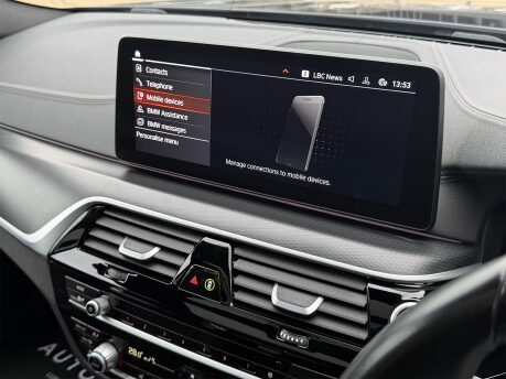 BMW 5 Series 520D M SPORT TOURING MHEV 67