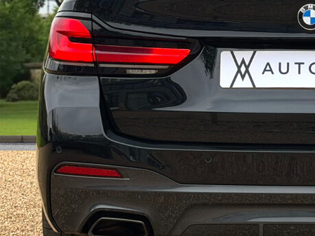 BMW 5 Series 520D M SPORT TOURING MHEV 23