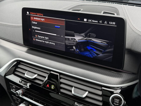 BMW 5 Series 520D M SPORT TOURING MHEV 75