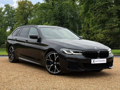 BMW 5 Series 520D M SPORT TOURING MHEV 3