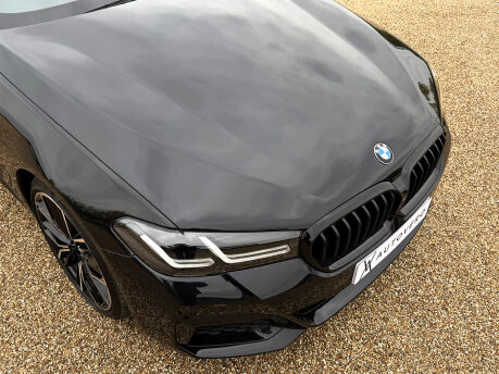 BMW 5 Series 520D M SPORT TOURING MHEV 32