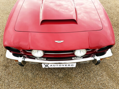 Aston Martin V8 21
